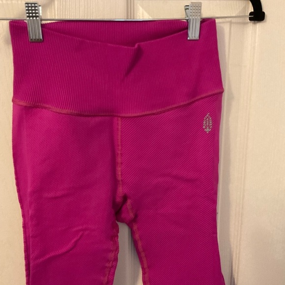 Free people movement leggings size small - Picture 5 of 11
